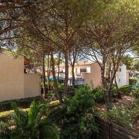 Cap - Close To The Naturist Village Agde